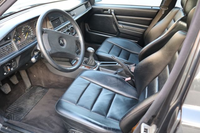 1990 Mercedes-Benz 190-Series 2.5-16 Cosworth - photo 5