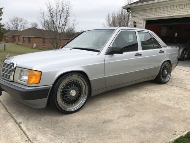 1990 Mercedes-Benz 190-Series - photo 4