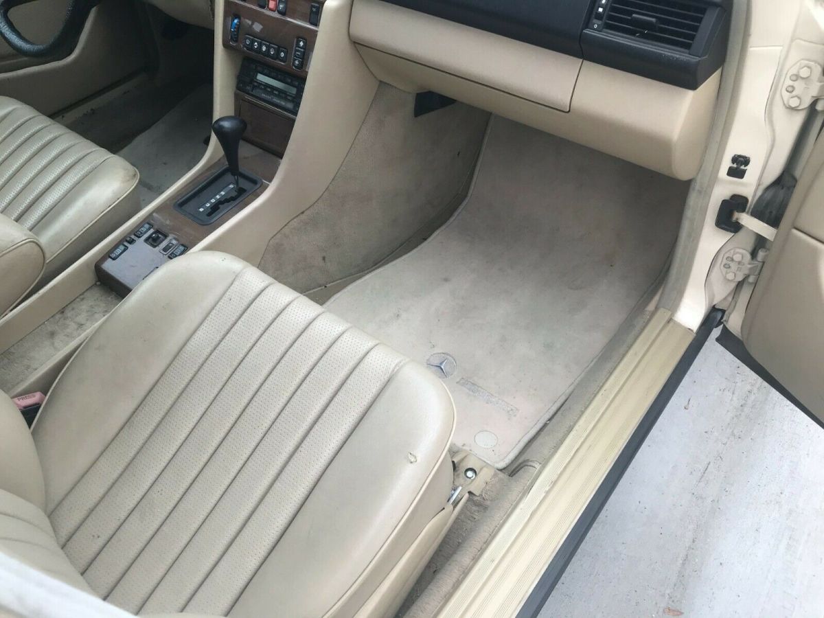 1990 Mercedes-Benz 300-Series - photo 12
