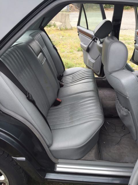 1990 Mercedes-Benz 300-Series - photo 12
