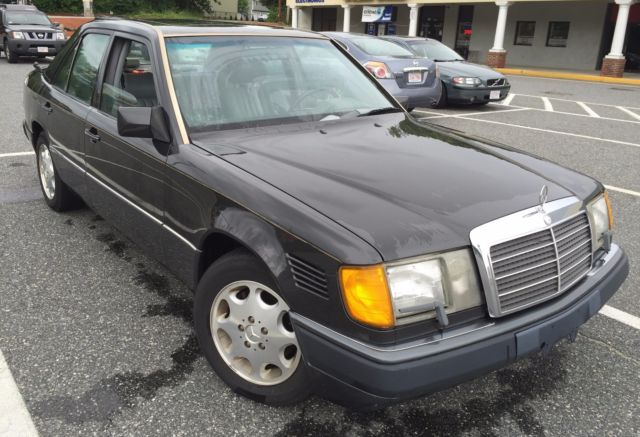 1990 Mercedes-Benz 300-Series - photo 3