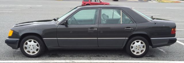 1990 Mercedes-Benz 300-Series - photo 8
