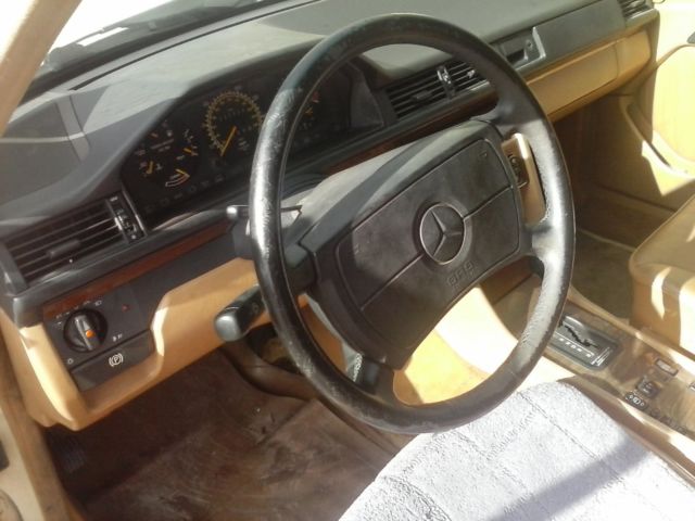 1990 Mercedes-Benz 300-Series - photo 13