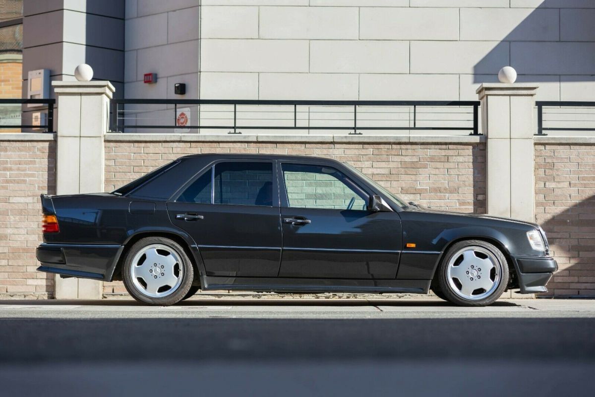 1990 Mercedes-Benz 300E 24V - photo 6