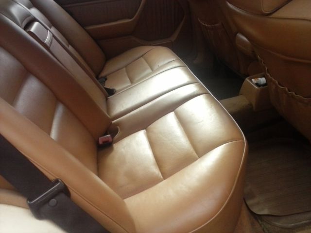 1990 Mercedes-Benz 300-Series - photo 8