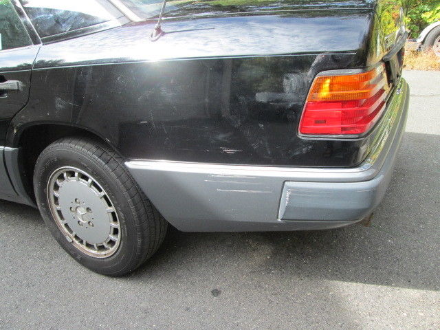 1990 Mercedes-Benz 300-Series - photo 3