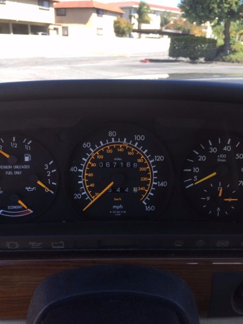 1990 Mercedes-Benz 300-Series - photo 12