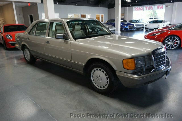 1990 Mercedes-Benz 400-Series 420 Series 4dr Sedan 420SEL - photo 2