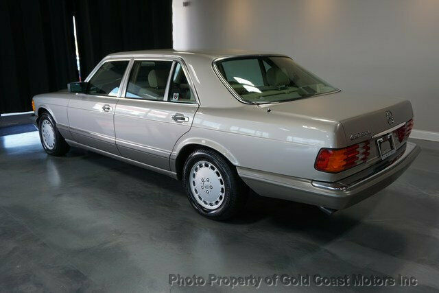 1990 Mercedes-Benz 400-Series 420 Series 4dr Sedan 420SEL - photo 6
