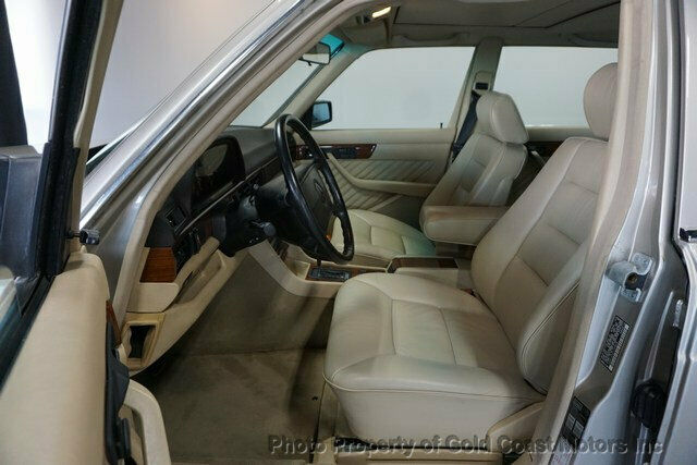 1990 Mercedes-Benz 400-Series 420 Series 4dr Sedan 420SEL - photo 8