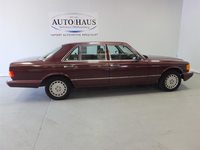 1990 Mercedes-Benz 420 Base Sedan 4-Door - photo 7