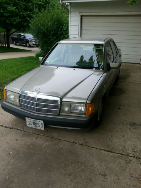 1990 Mercedes-Benz 190-Series 190E 2.6 1993 Mercedes-Benz 190-Series 190E 2.6