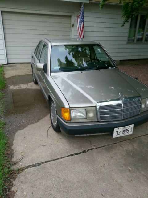 1993 Mercedes-Benz 190-Series 190E 2.6 - photo 2
