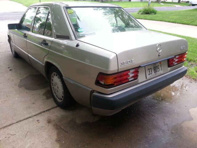 1993 Mercedes-Benz 190-Series 190E 2.6 - photo 4