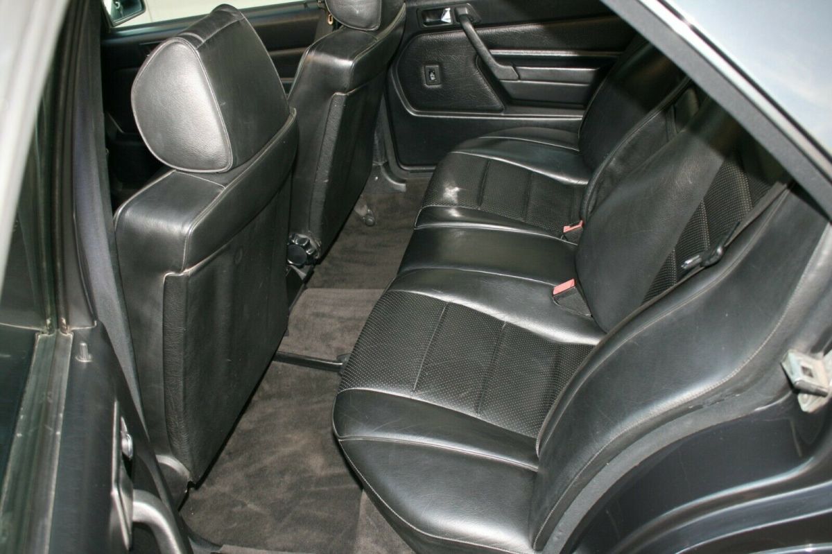 1990 Mercedes-Benz 190-Series - photo 10