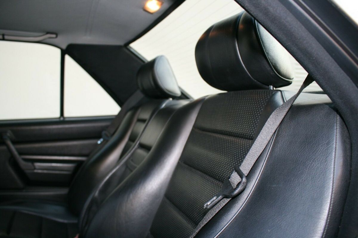 1990 Mercedes-Benz 190-Series - photo 11