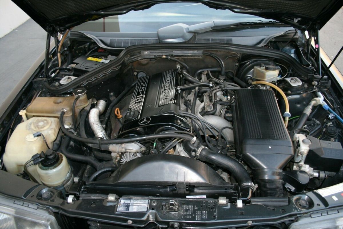 1990 Mercedes-Benz 190-Series - photo 9