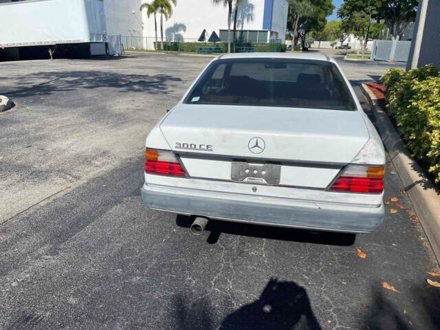 1990 Mercedes-Benz 300-Series 300 CE 2dr Coupe - photo 8