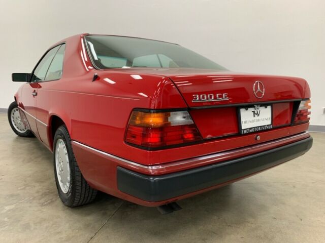 1990 Mercedes-Benz 300-Series 2dr Coupe 300CE - photo 5