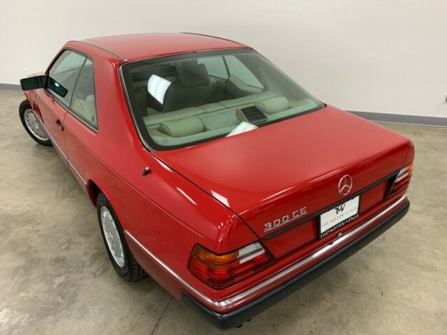 1990 Mercedes-Benz 300-Series 2dr Coupe 300CE - photo 6