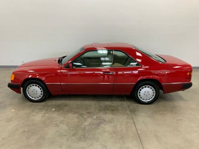 1990 Mercedes-Benz 300-Series 2dr Coupe 300CE - photo 4