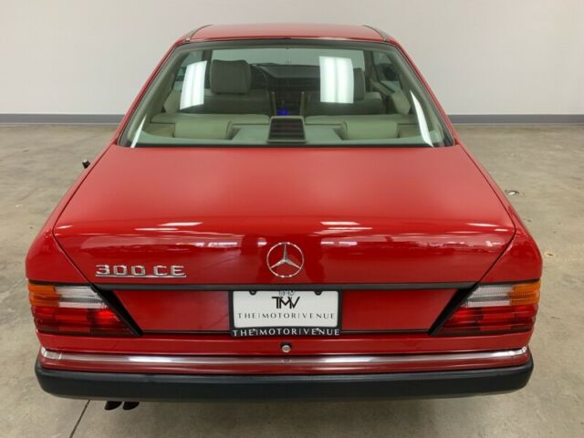 1990 Mercedes-Benz 300-Series 2dr Coupe 300CE - photo 8