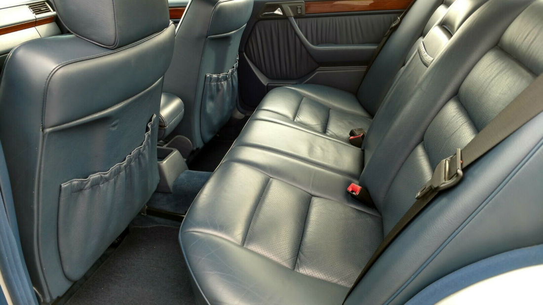 1990 Mercedes-Benz 300-Series E - photo 10