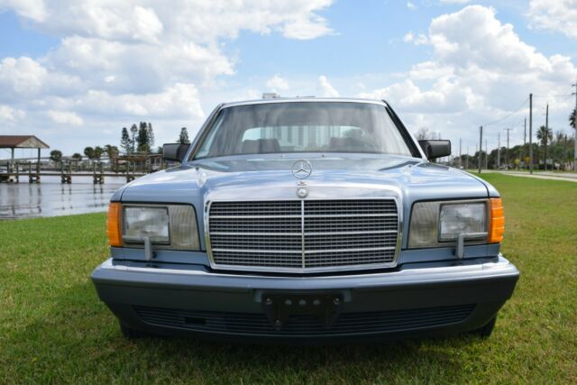 1990 Mercedes-Benz 300-Series - photo 2