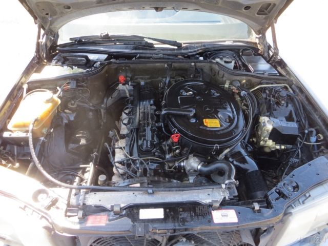 1990 Mercedes-Benz 300-Series 4 Dr - photo 9