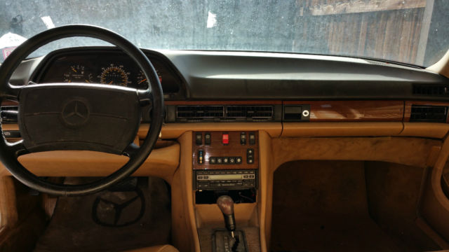 1990 Mercedes-Benz 300-Series 300SEL - photo 10