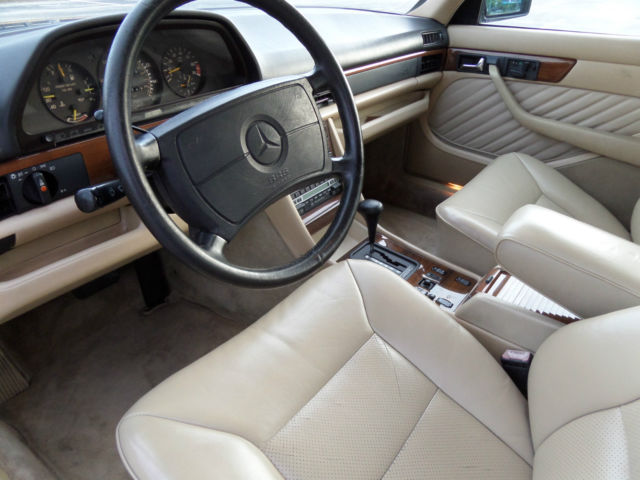 1990 Mercedes-Benz 300-Series - photo 9