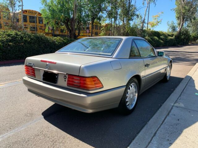 1990 Mercedes-Benz SL-Class - photo 4