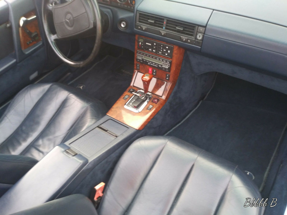 1990 Mercedes-Benz 300-Series - photo 12
