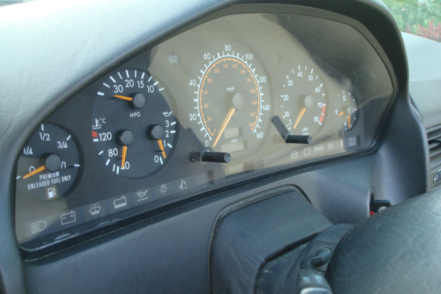 1990 Mercedes-Benz SL-Class - photo 11