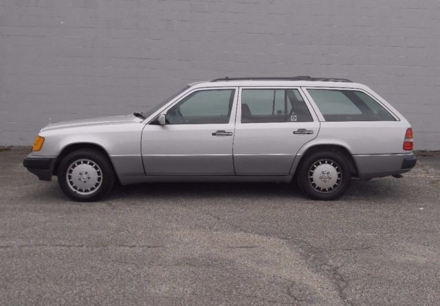 1990 Mercedes-Benz 300-Series 300TE Wagon - photo 3