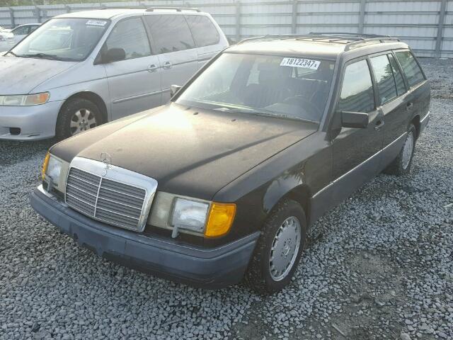 1990 Mercedes-Benz 300-Series Base Wagon 4-Door - photo 5