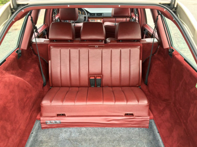 1990 Mercedes-Benz 300-Series - photo 11
