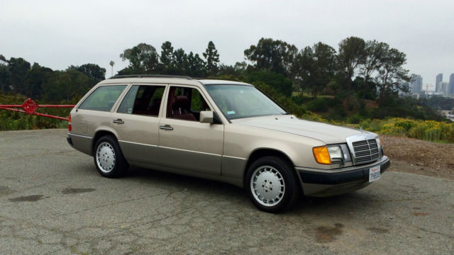 1990 Mercedes-Benz 300-Series - photo 7