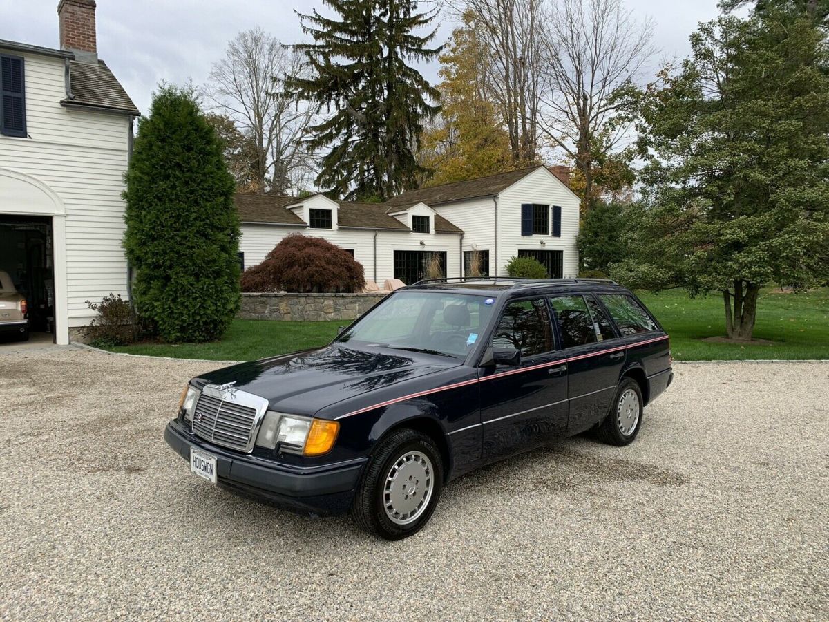 1990 Mercedes-Benz 300TE TE 4MATIC - photo 2