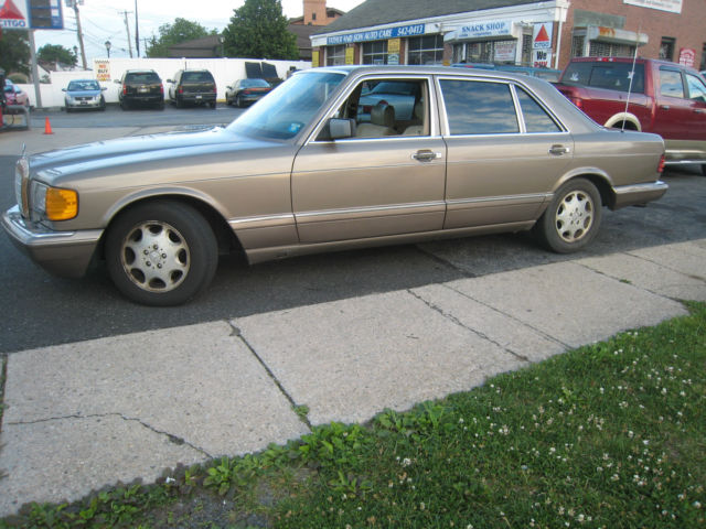 1990 Mercedes-Benz 300-Series - photo 3