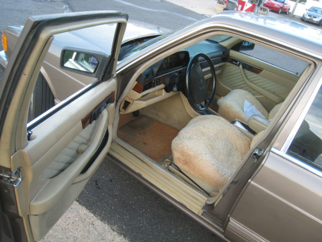 1990 Mercedes-Benz 300-Series - photo 9