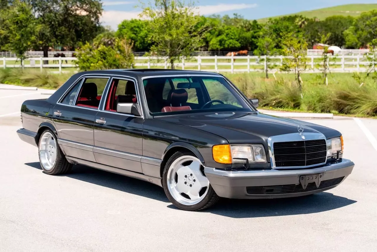 1990 Mercedes-Benz 400-Series 420 SEL 4dr Sedan - photo 12