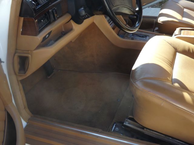 1990 Mercedes-Benz 400-Series - photo 11