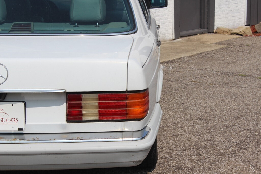 1990 Mercedes-Benz 400-Series 420 SEL - photo 10