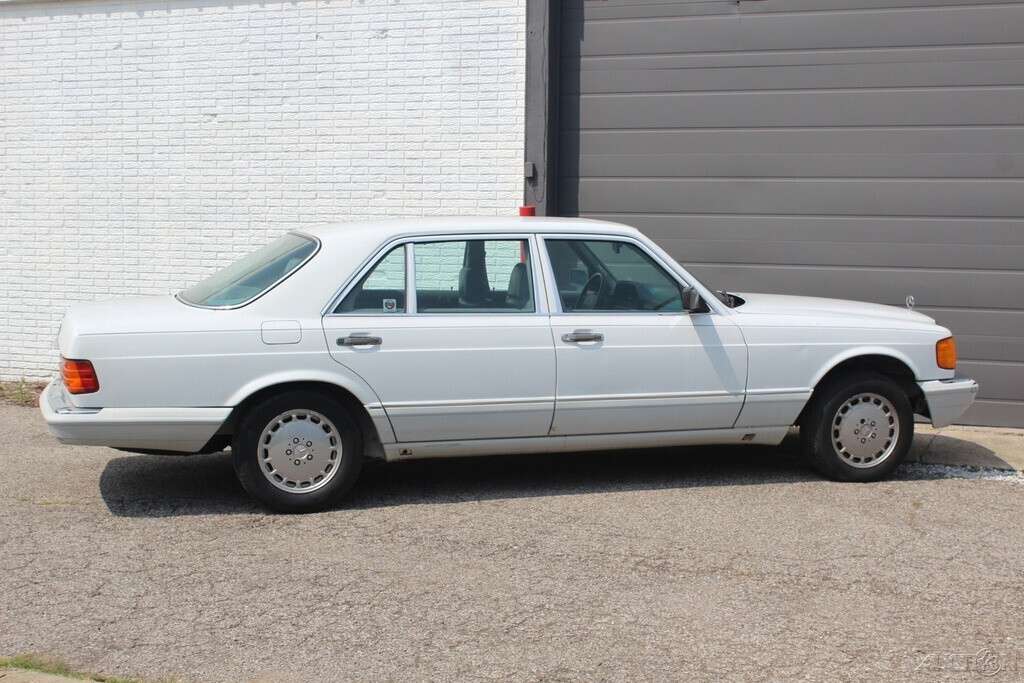 1990 Mercedes-Benz 400-Series 420 SEL - photo 12