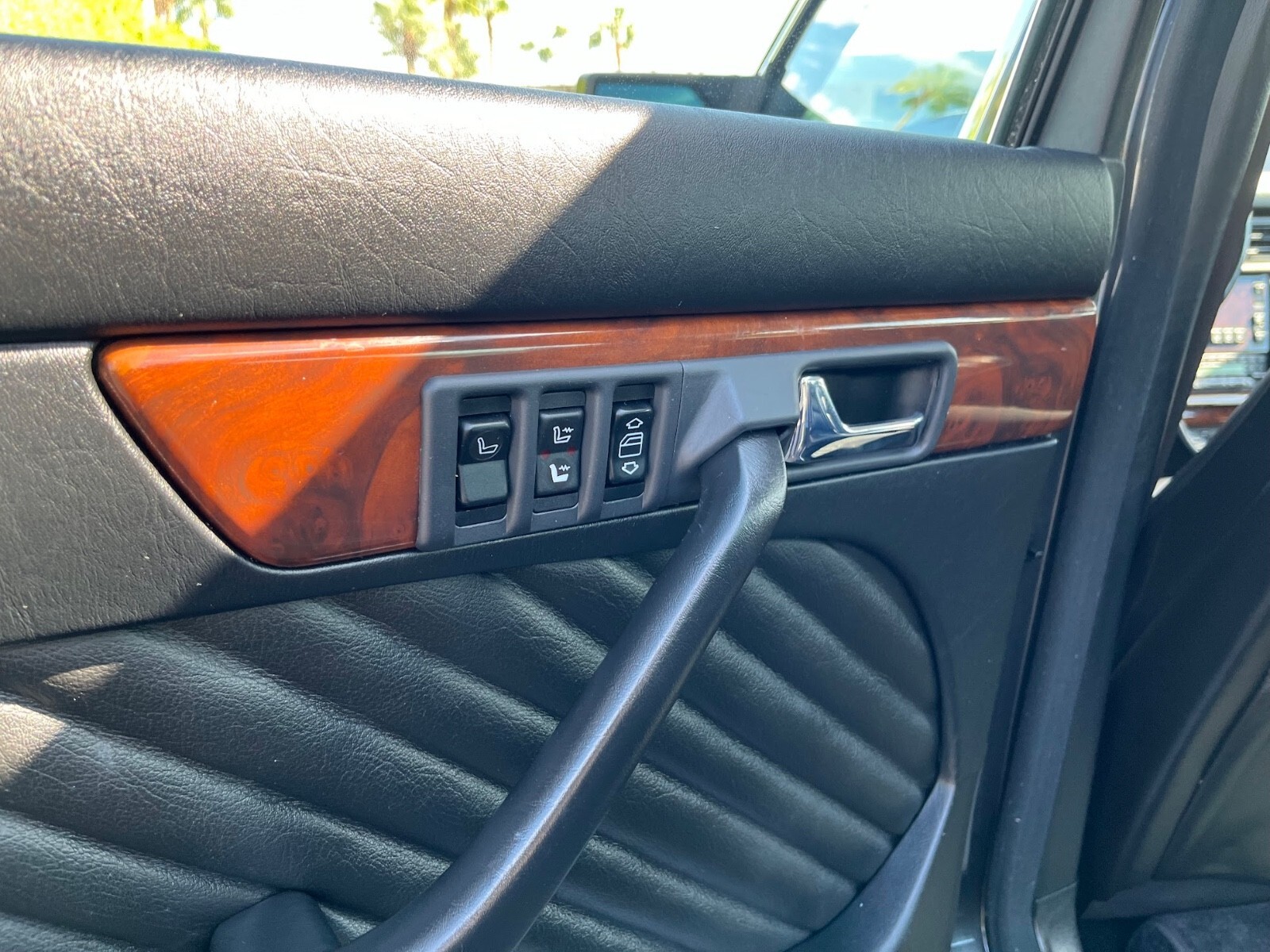 1990 Mercedes-Benz 500-Series - photo 13