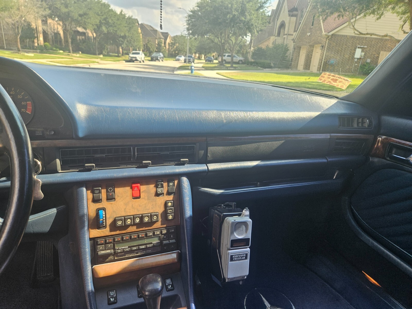 1990 Mercedes-Benz 500-Series SEL - photo 11