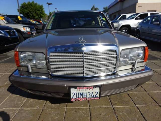 1990 Mercedes-Benz S-Class 560 SEL 4dr Sedan - photo 2