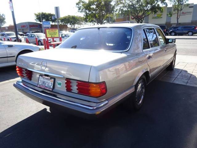 1990 Mercedes-Benz S-Class 560 SEL 4dr Sedan - photo 6