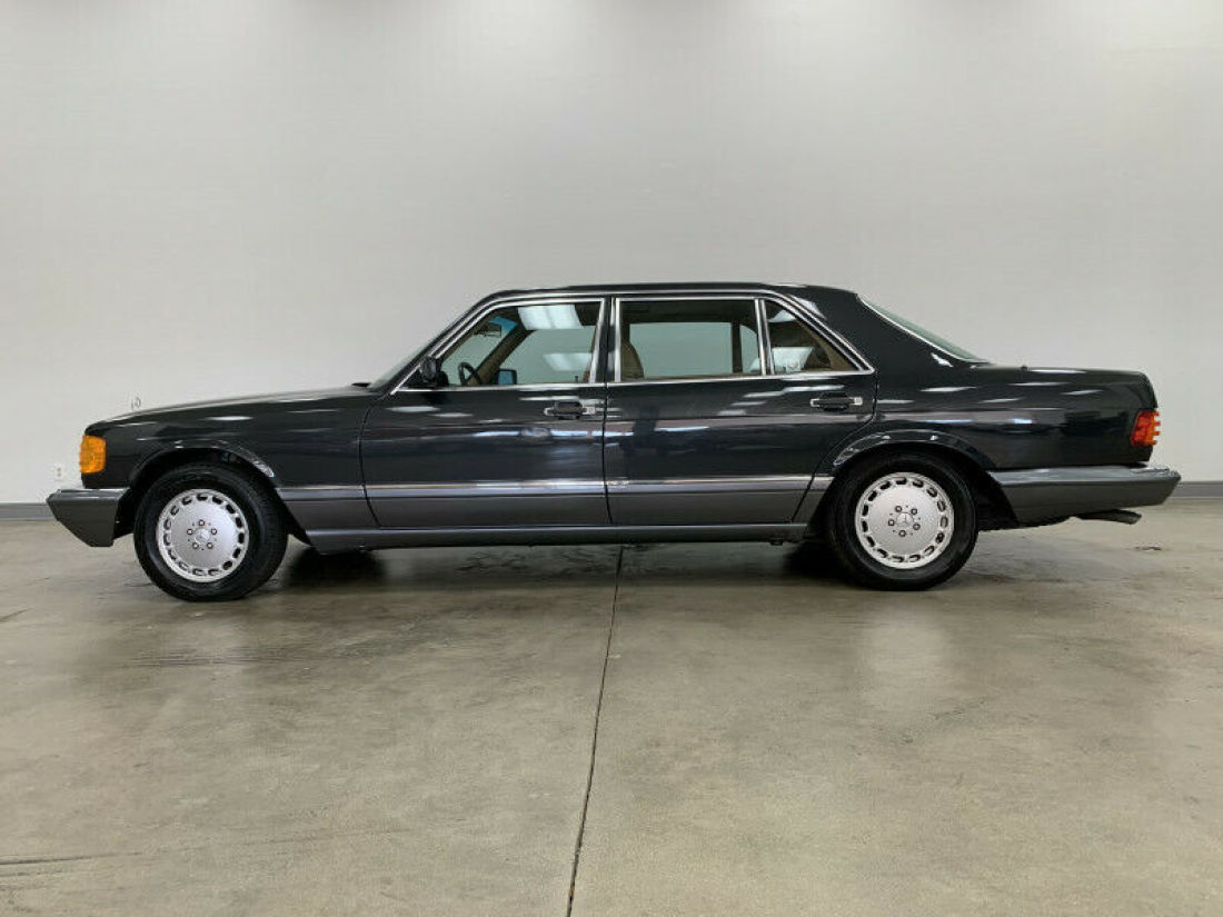 1990 Mercedes-Benz 500-Series 4dr Sedan 560SEL - photo 4